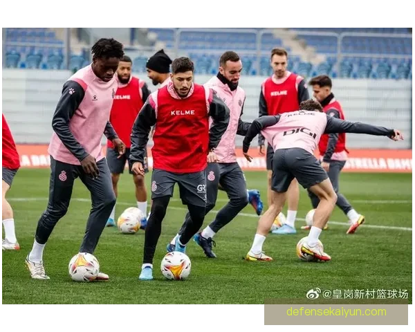 秘鲁队体能表现值得关注，近期状态回暖备战即将到来的比赛。